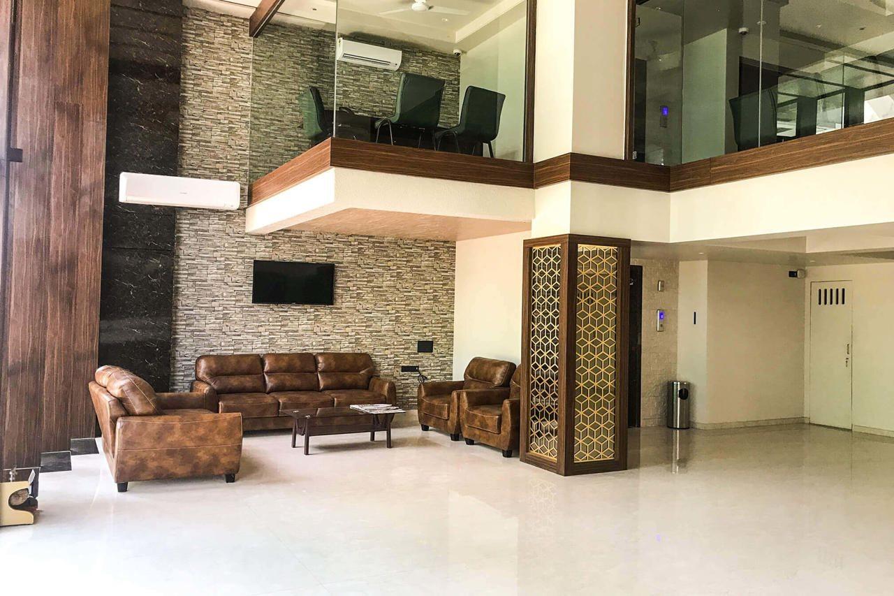 Kyriad Hotel Solapur By Othpl Eksteriør bilde