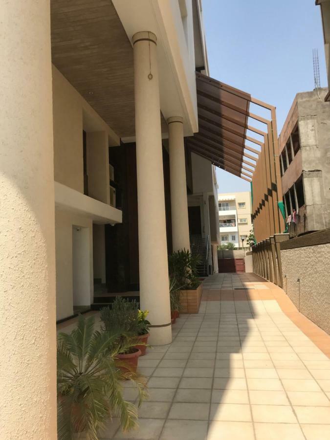 Kyriad Hotel Solapur By Othpl Eksteriør bilde