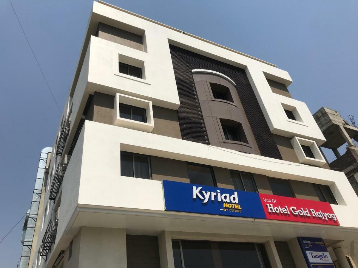 Kyriad Hotel Solapur By Othpl Eksteriør bilde